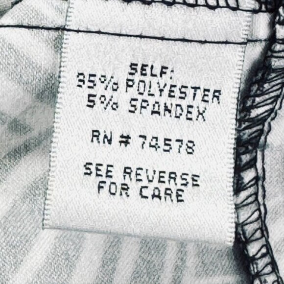 CACHE Women's Shorts Polyester Geometric Black White Wide banded Waist Size 4 - Picture 8 of 10